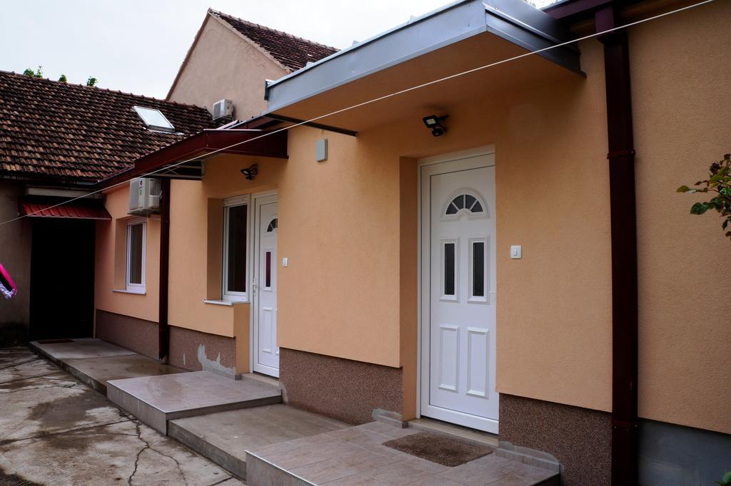 Central Apartment Nikšić Extérieur photo